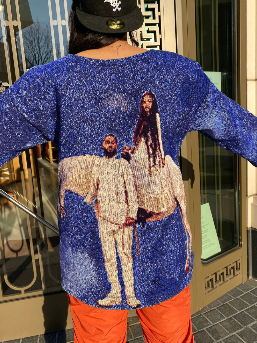 LovelyWholesale Plus Size Round Neck Figure Print Sweatshirt Fall Casual None Round Neck  4X Spring Summer 2024