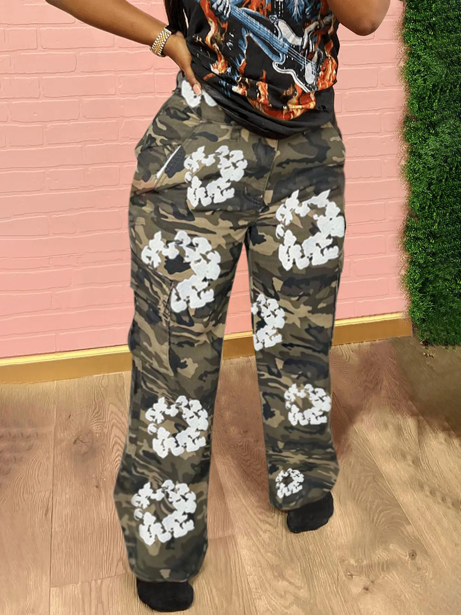 LovelyWholesale Camo Floral Print Cargo Pants Spring|Fall Nine Points Sleeve Street None Spring Summer 2024
