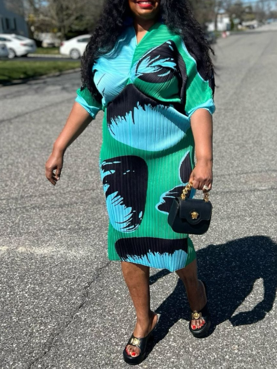 LW Plus Size Mixed Print Pleated Dress